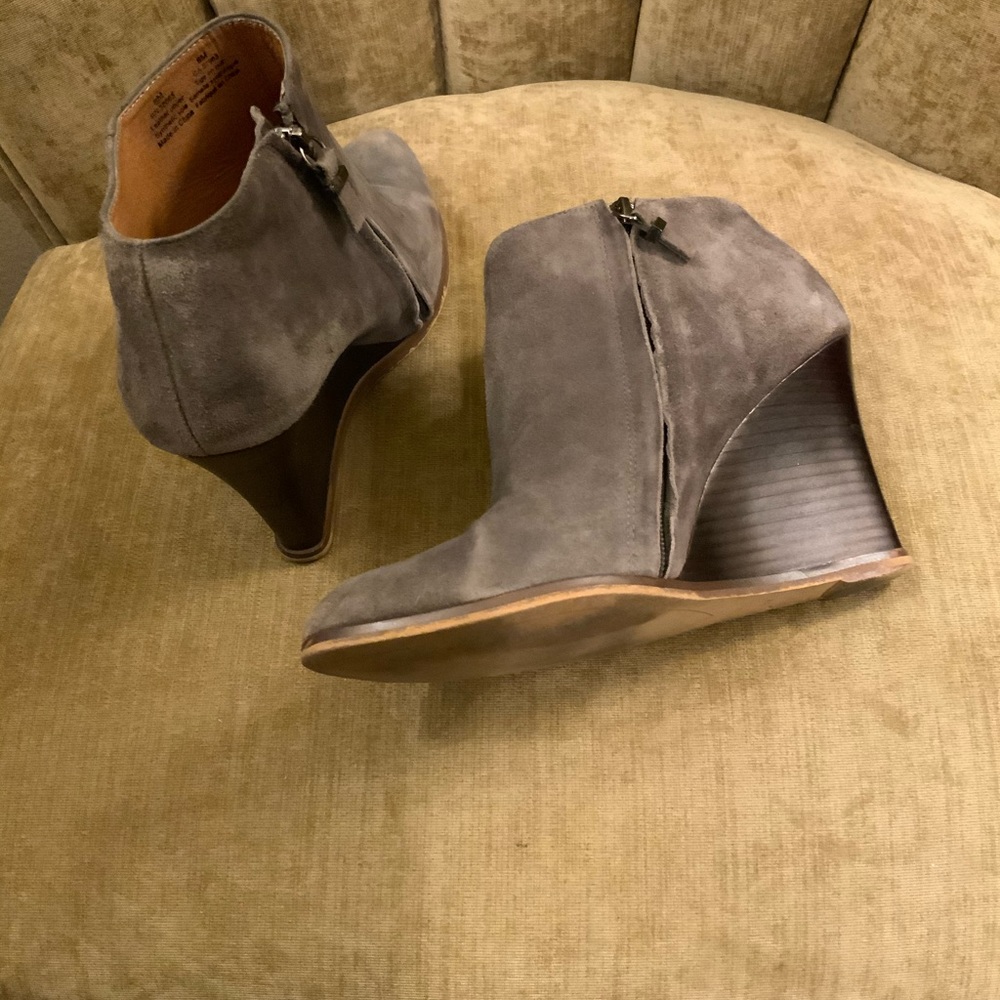 Booties - Picture 7 of 8